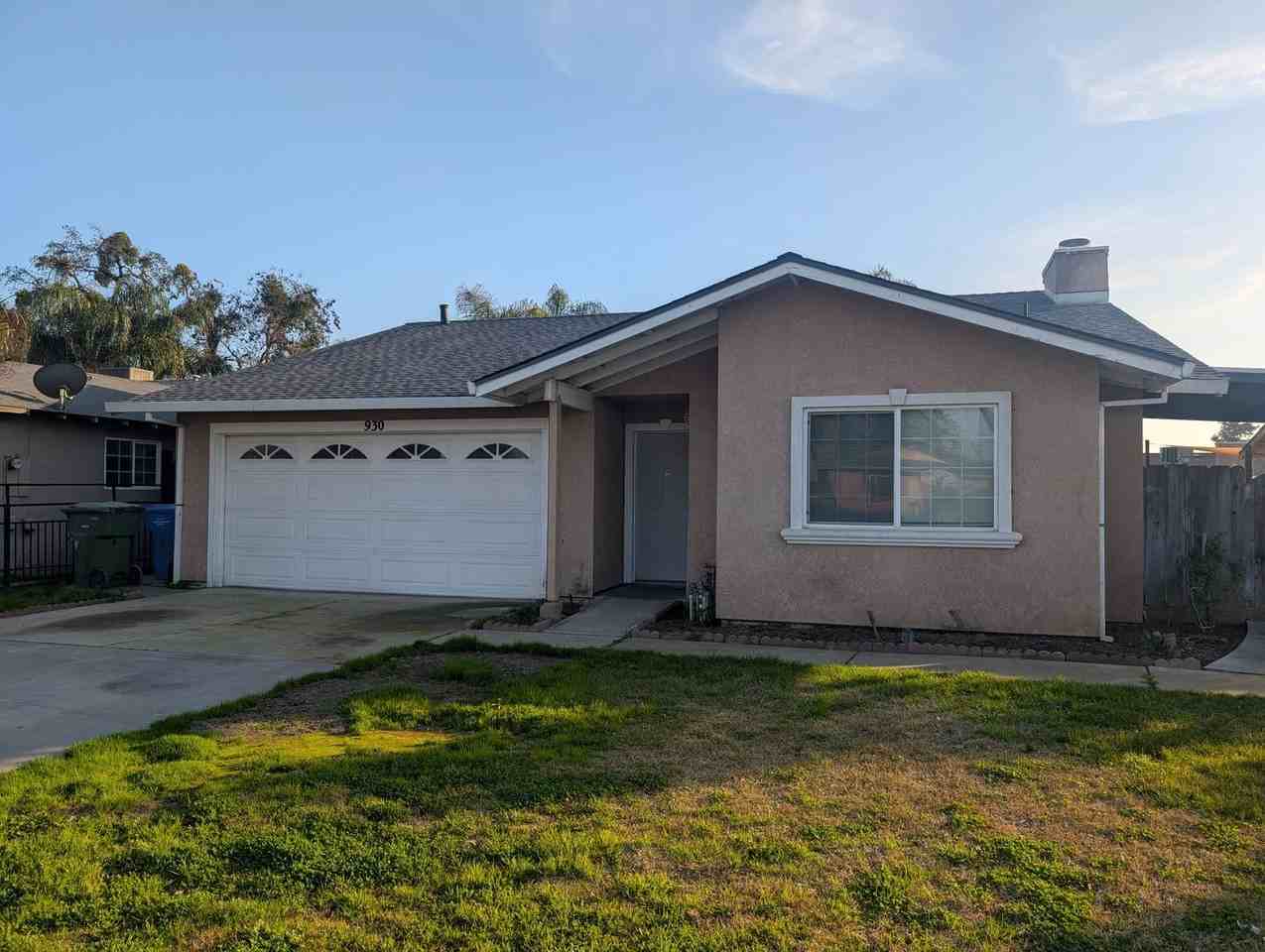 930 E Linwood Ave - Photo 5 of 12