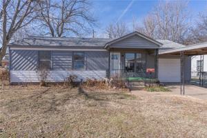 featured image of 2333 Eagle Dr