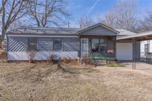 2333 Eagle Dr - Photo 1 of 1