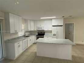 851 Sw 63rd Way - Photo 1 of 1