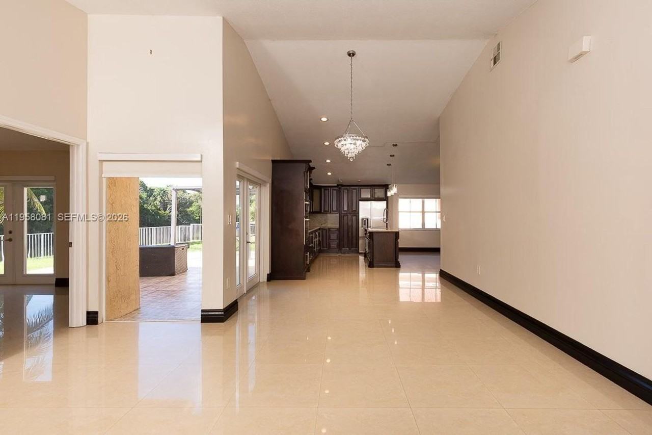 4148 Sw 153rd Ter - Photo 5 of 18