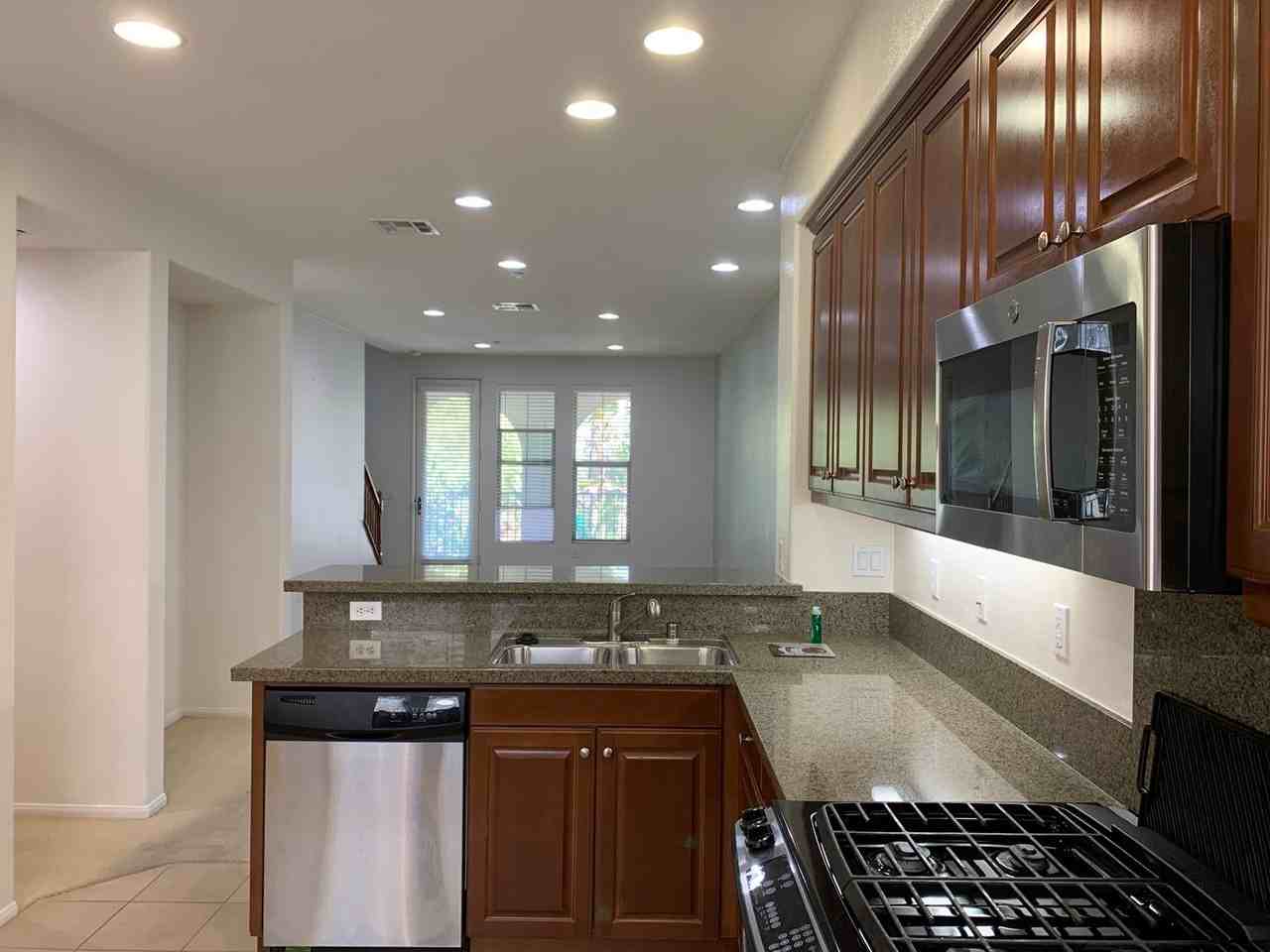 970 Sweetbriar Ln #C - Photo 6 of 32