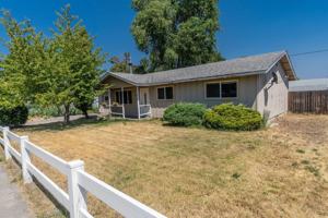 featured image of 2640 Ne Harvey Ln