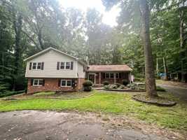 featured image of 13501 Richie Ct