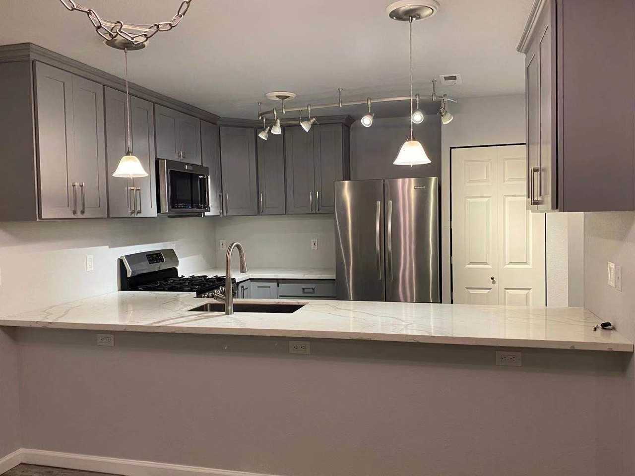 5622 137th Pl Se - Photo 4 of 19