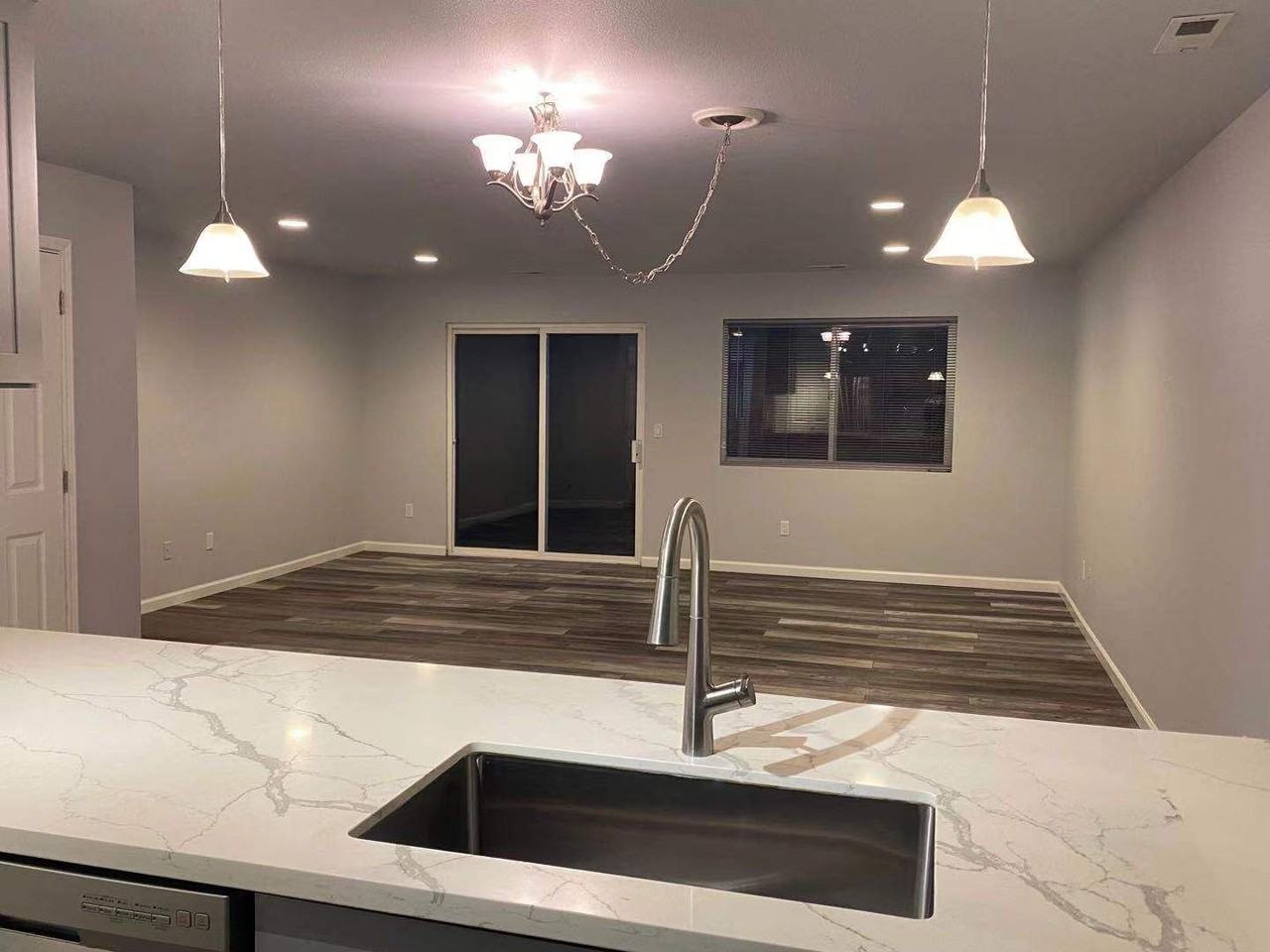 5622 137th Pl Se - Photo 5 of 19