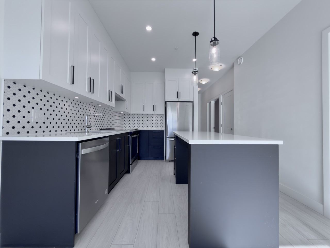 18811 72 Avenue #3XX - Photo 3 of 20