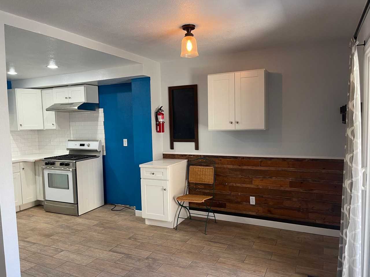 2518 Danube Way - Photo 5 of 18