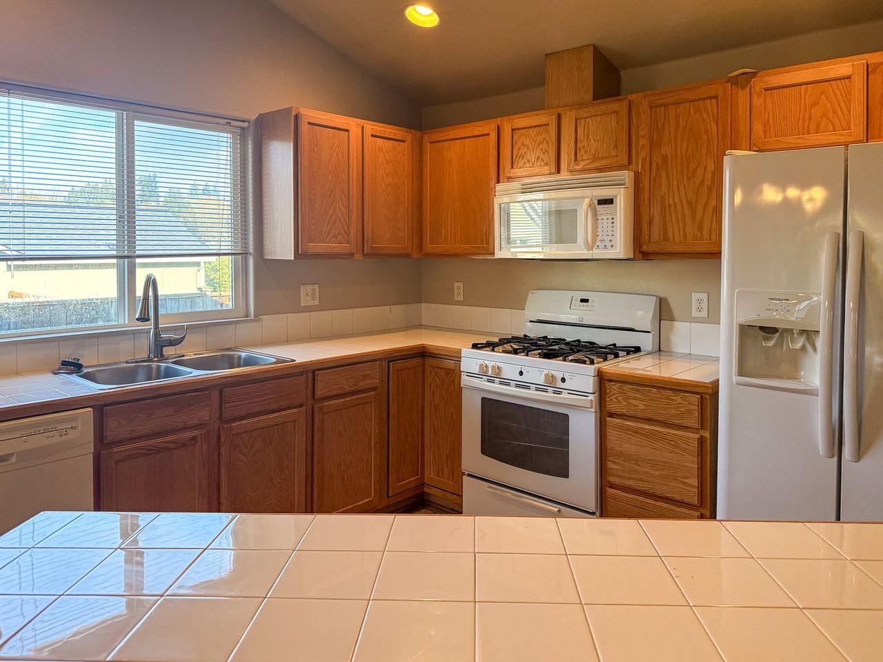 2641 Hoo Doo Dr Nw - Photo 6 of 20