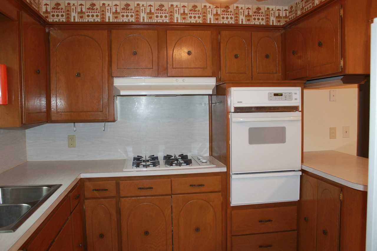 3945 Se 14th Pl - Photo 3 of 22