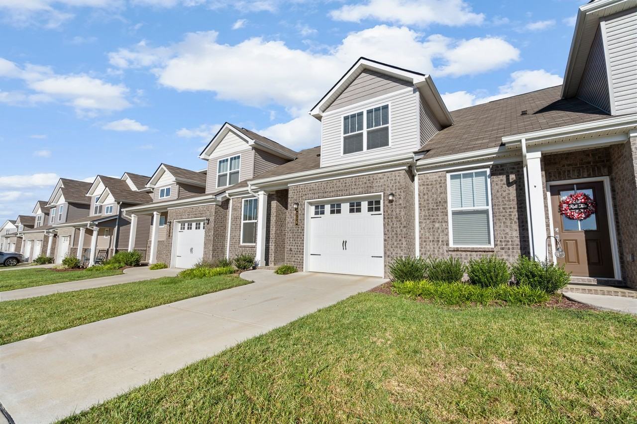 356 Casper Dr - Photo 3 of 29