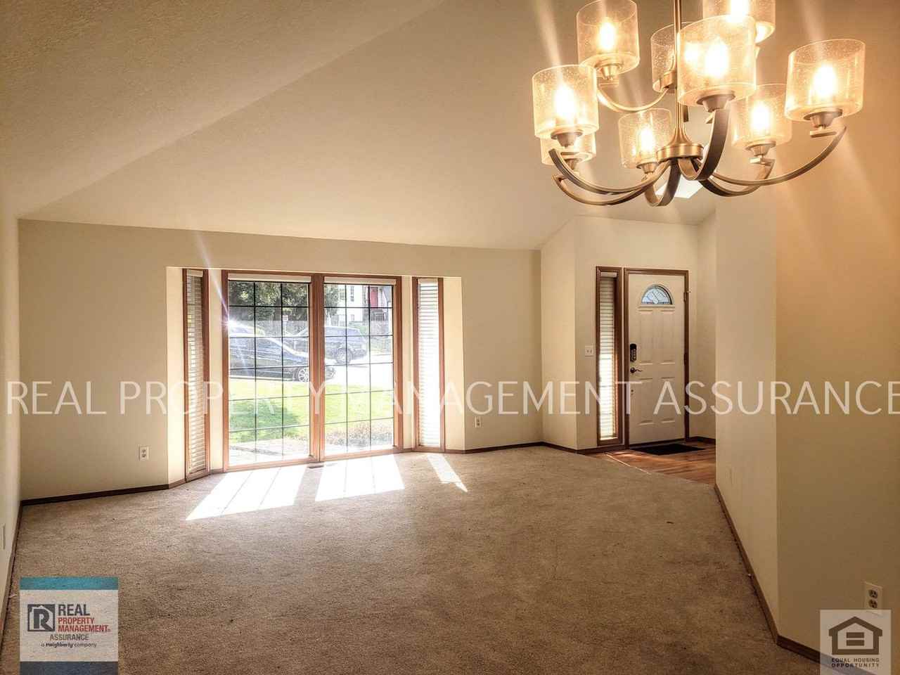 7125 Sw 163rd Pl - Photo 3 of 33