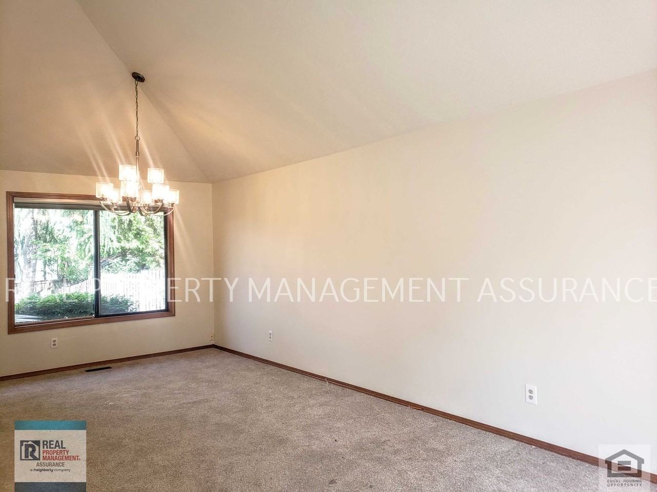 7125 Sw 163rd Pl - Photo 4 of 33