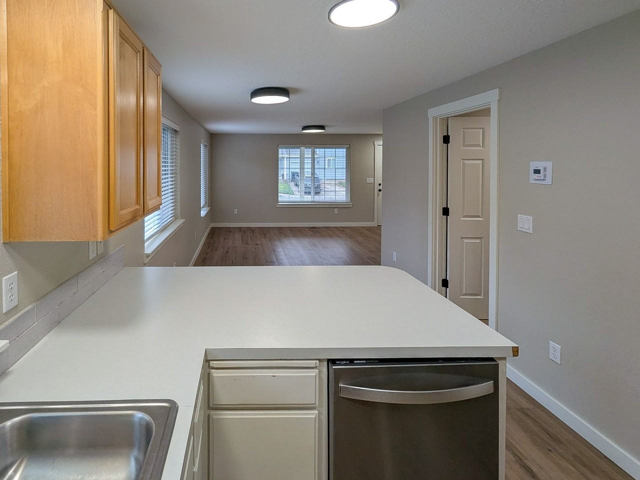 1497 Golden Ln N - Photo 6 of 26