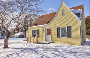 featured image of 2955 Eddy St