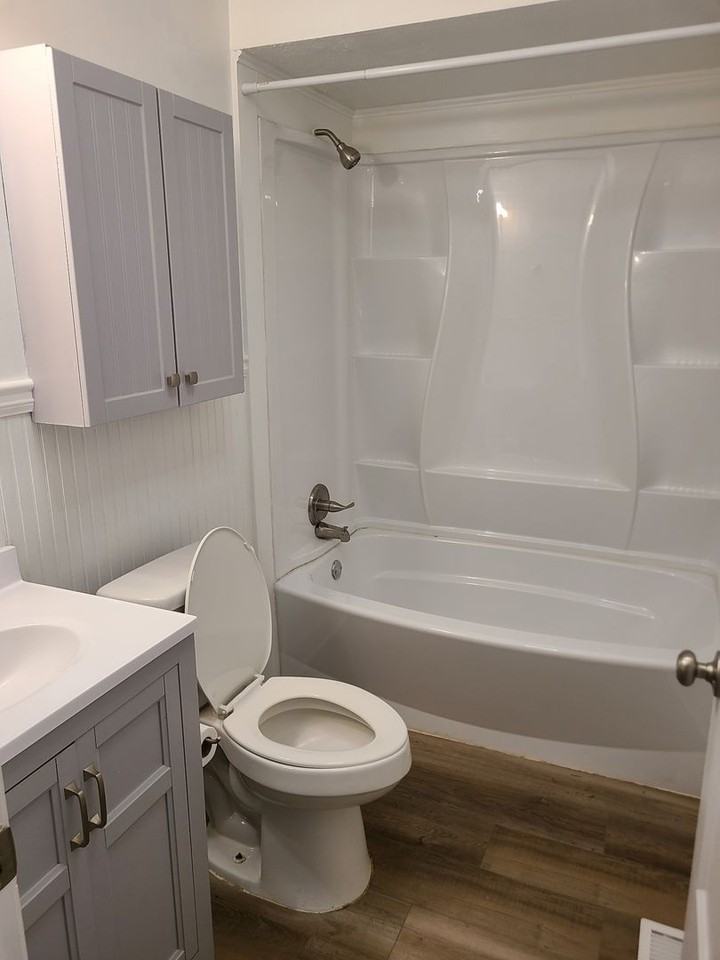 5126 Abbott Ave - Photo 6 of 10