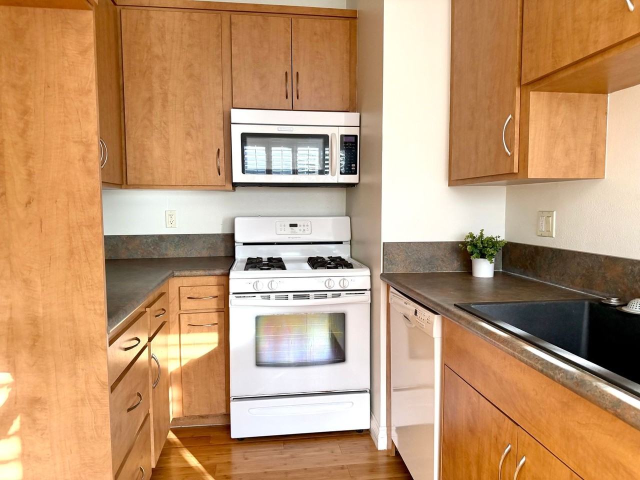 86 Maegan Pl - Photo 5 of 24