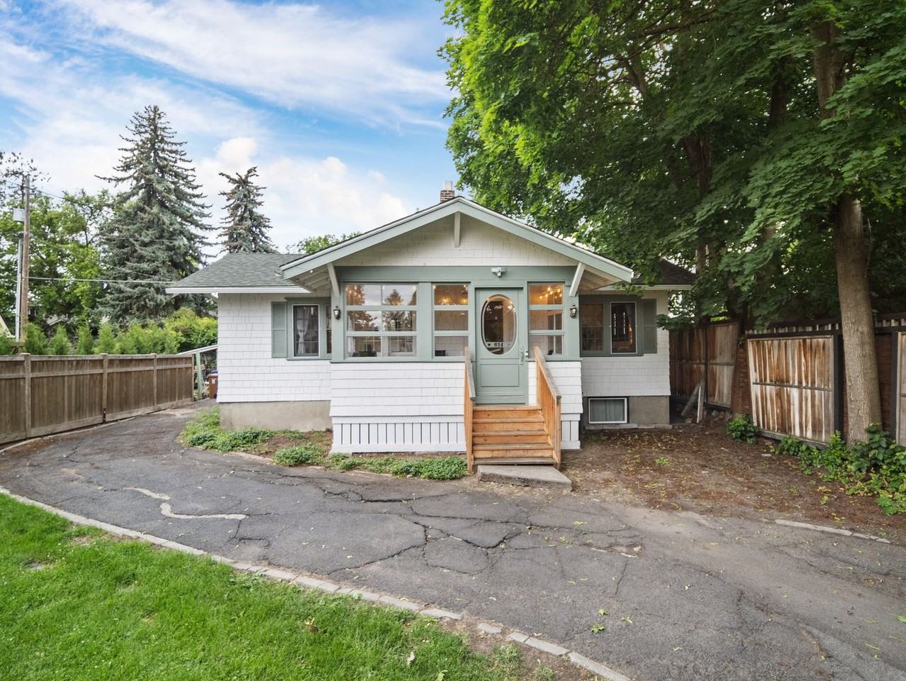 614 E 18th Ave - Photo 3 of 44