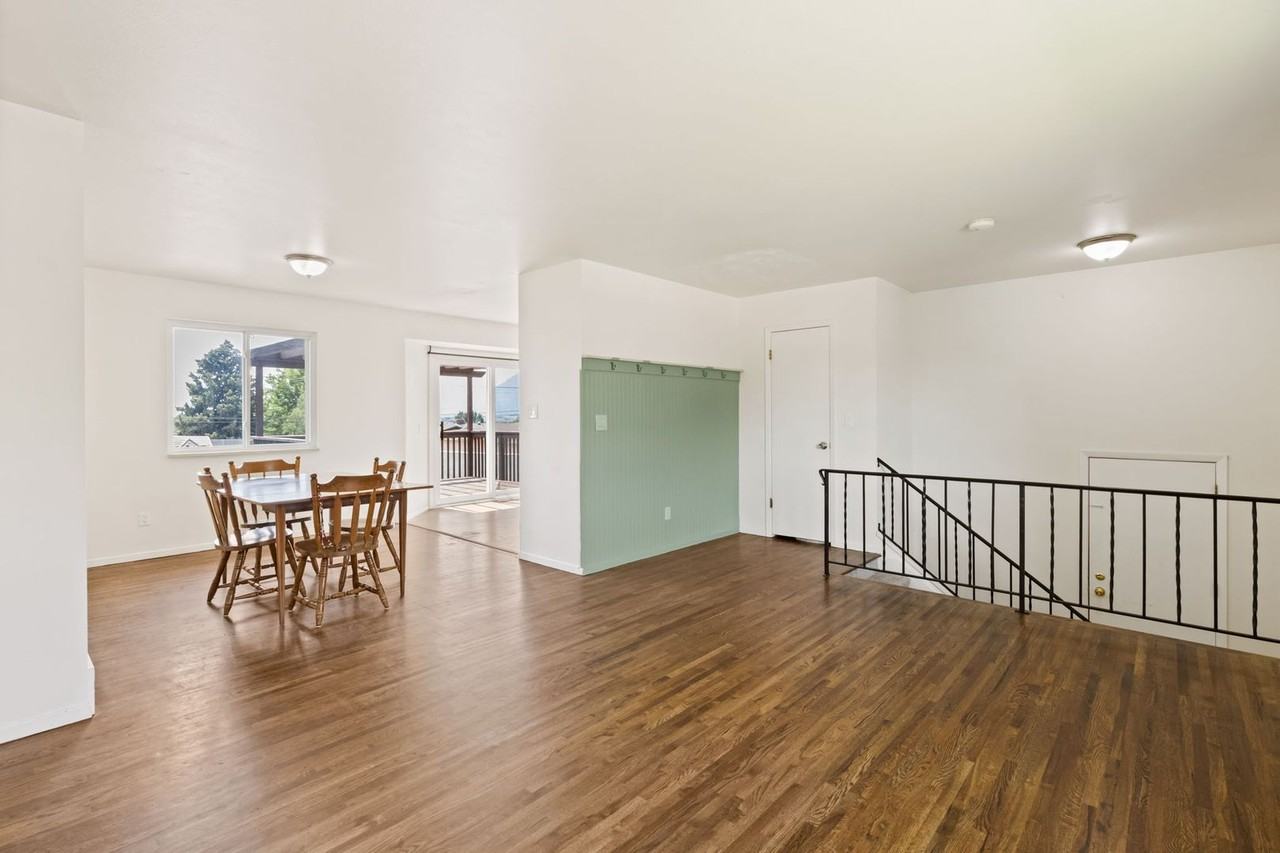 3231 Michigan Ave - Photo 5 of 34