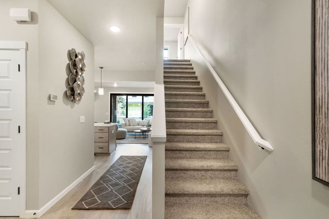 6829 Ne 132nd Way - Photo 3 of 42