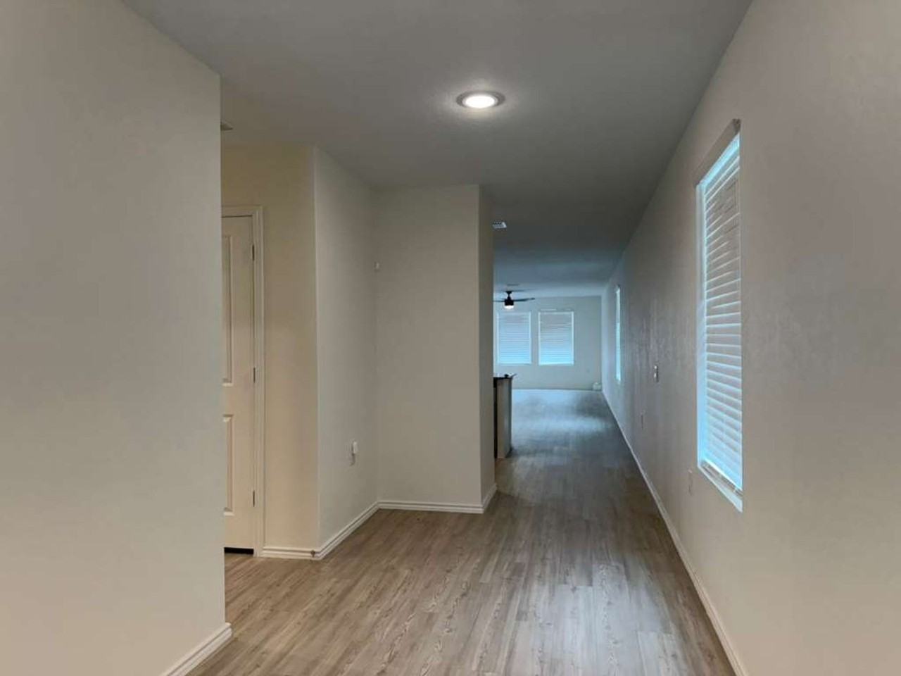 10642 Vesta Curv - Photo 4 of 23