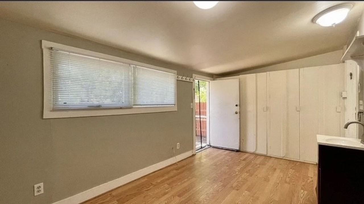 1165 Murray Ave - Photo 6 of 20