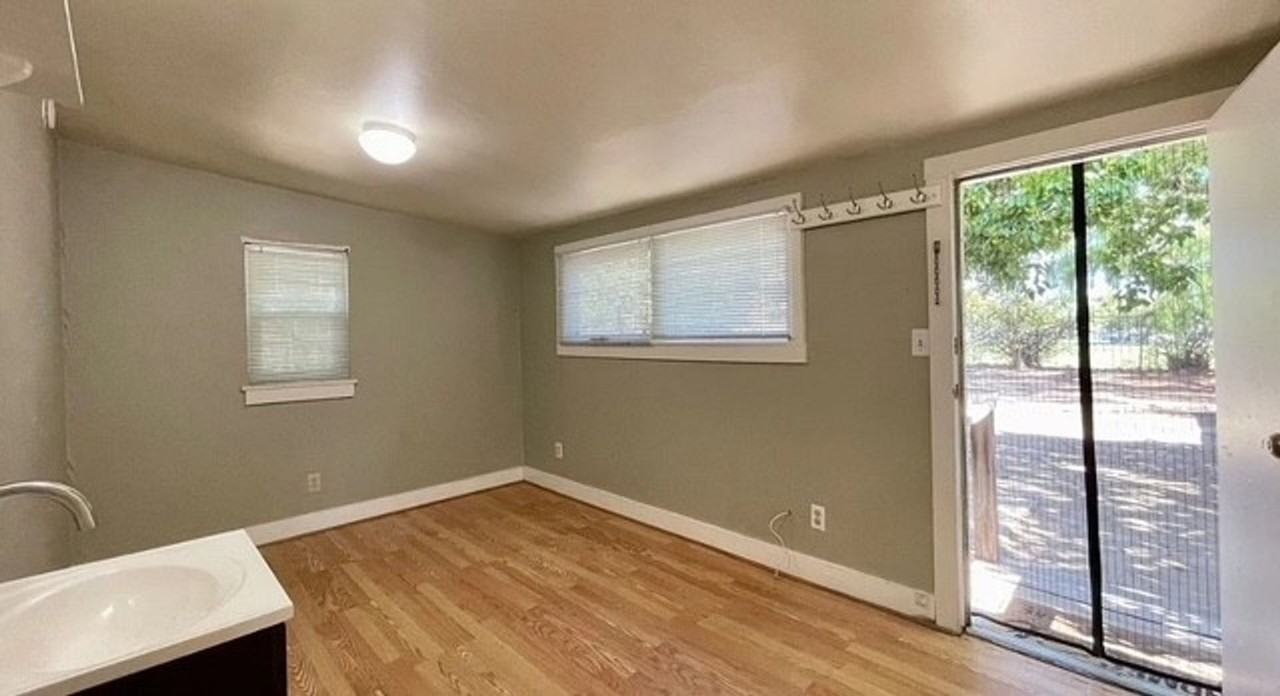 1165 Murray Ave - Photo 7 of 20