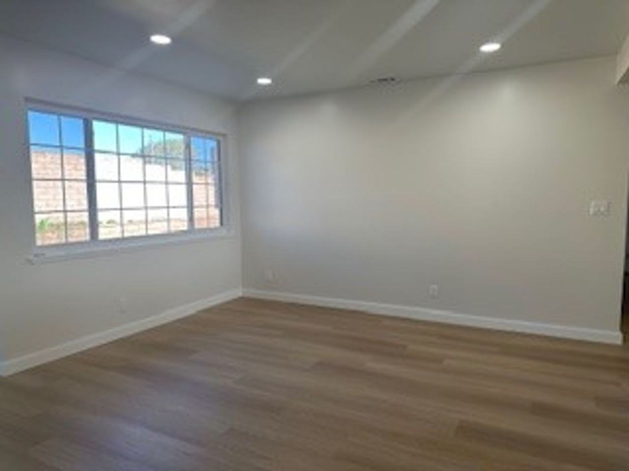 1493 Calle Segunda - Photo 6 of 13