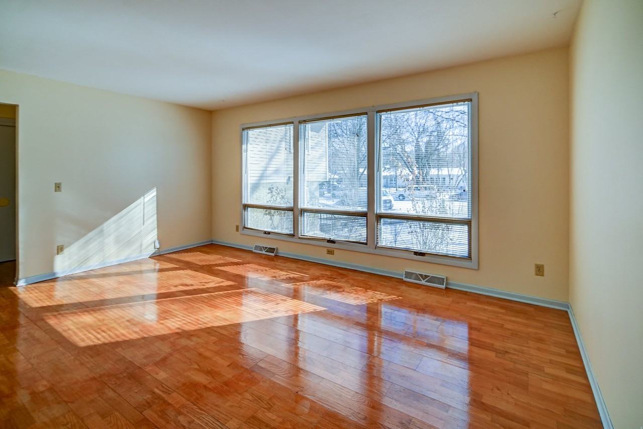 12 Brompton Cir #NA - Photo 4 of 29