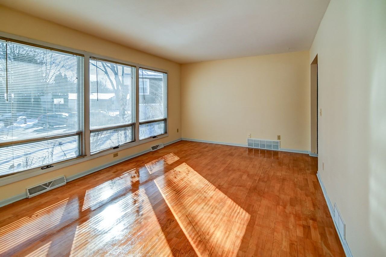 12 Brompton Cir #NA - Photo 6 of 29