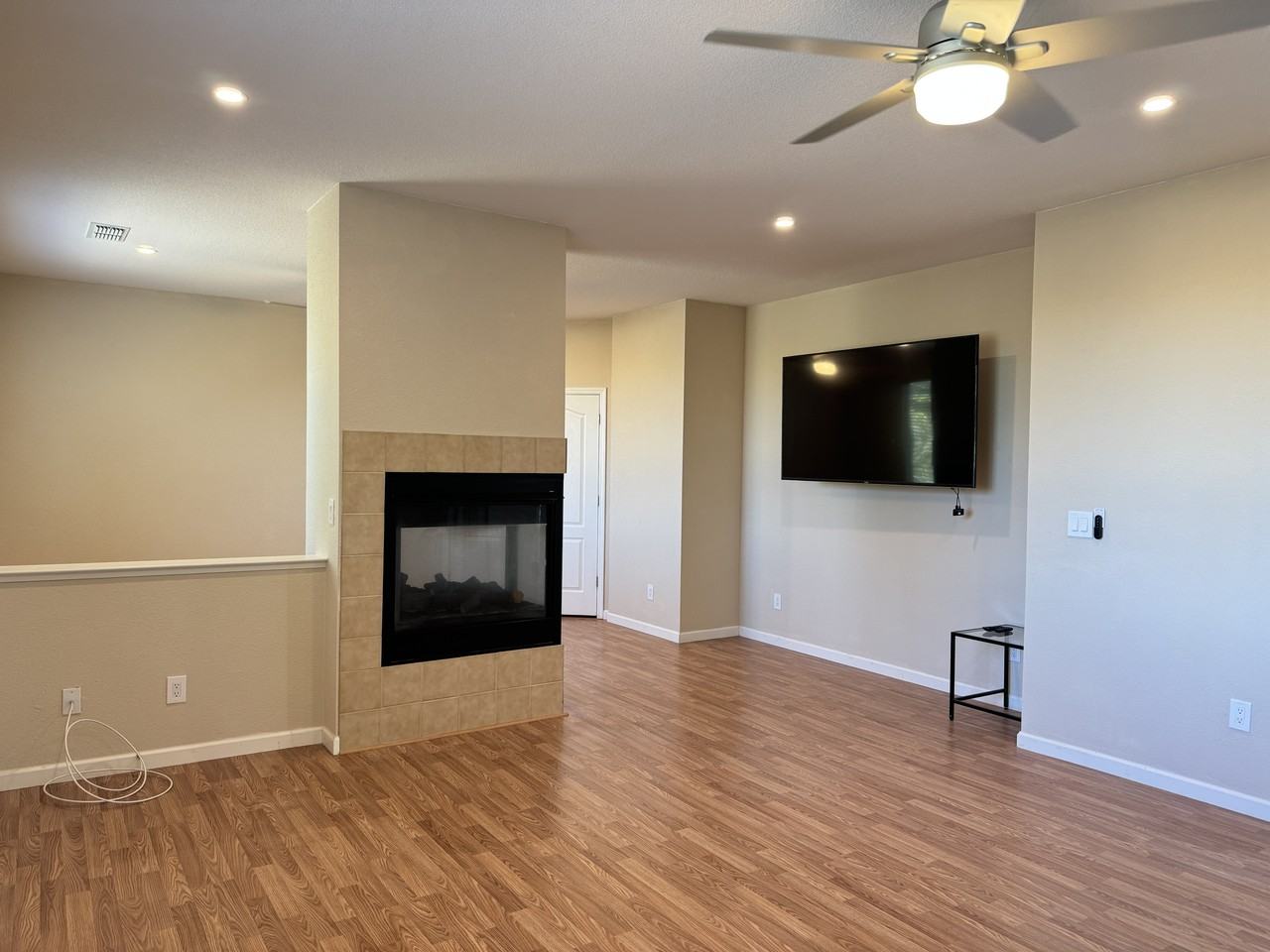 3510 Swallow Way - Photo 3 of 11