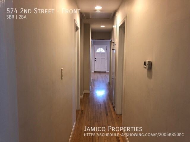574 2nd St - Photo 3 of 16