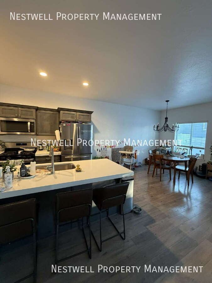 7257 N Clover Leaf Ln - Photo 4 of 20