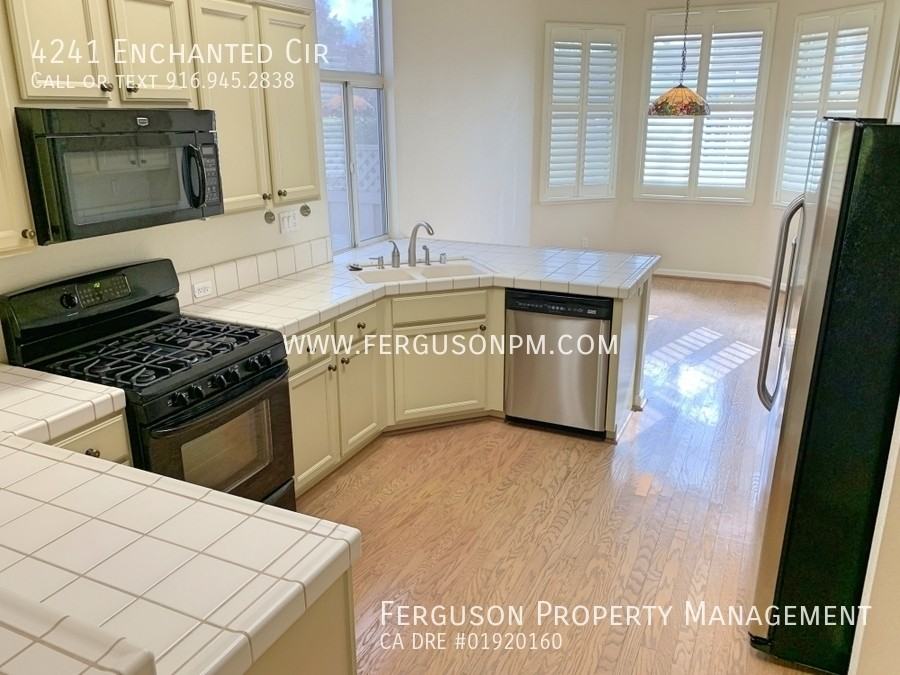 4241 Enchanted Cir - Photo 2 of 18