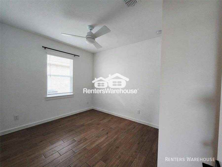 8430 Bay Ridge Cir - Photo 7 of 28