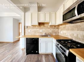 1316 W 18th St #3M - Photo 1 of 1