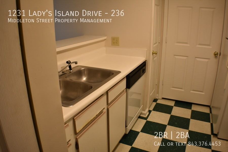 1231 Ladys Island Dr #236 - Photo 7 of 27