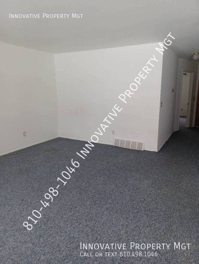 6009 Holiday Gardens Dr #2 - Photo 4 of 29