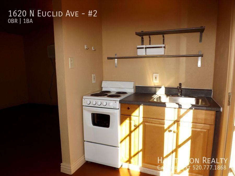 1620 N Euclid Ave #2 - Photo 7 of 15