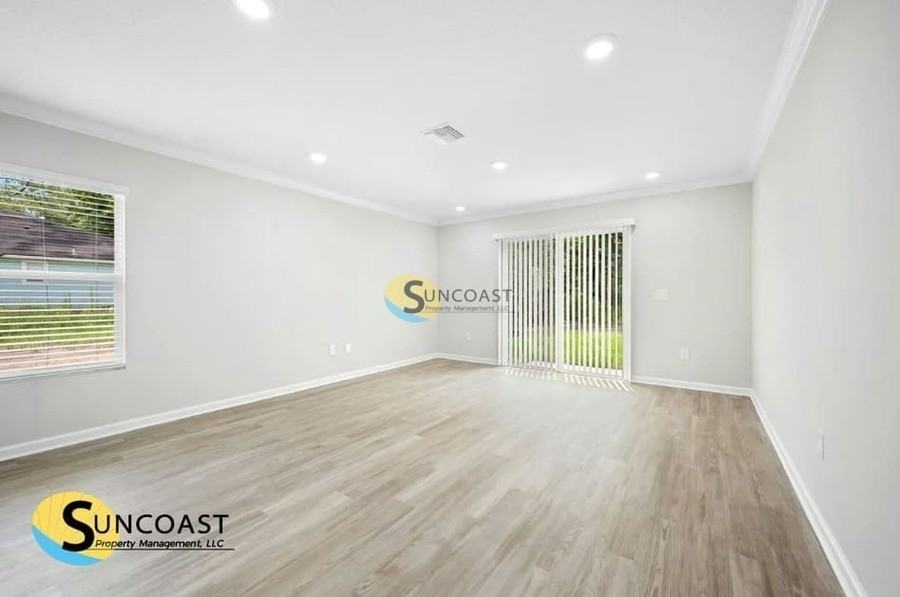 2630 Kohn Rd - Photo 3 of 32