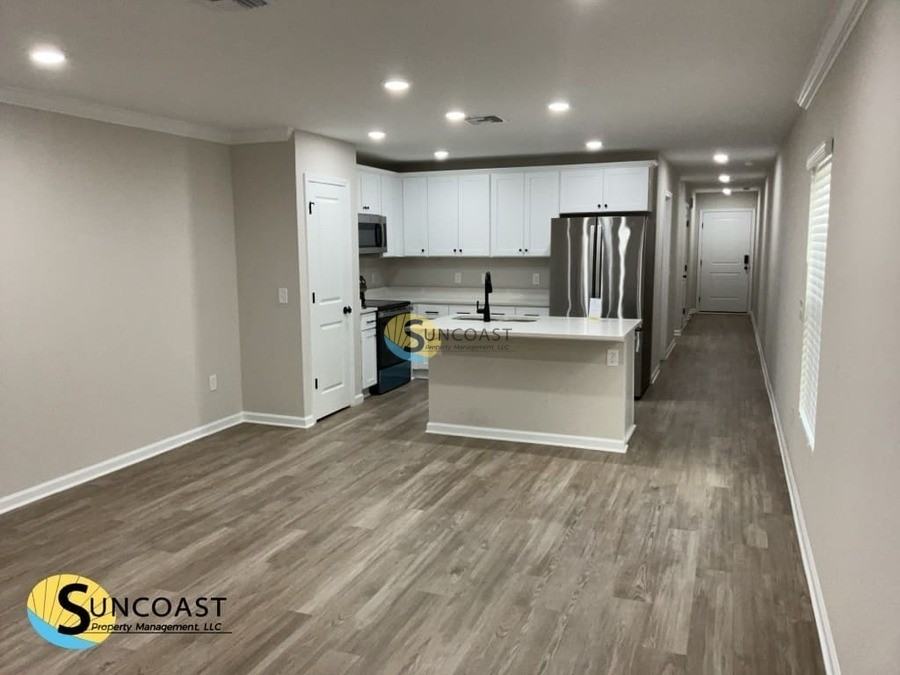 2630 Kohn Rd - Photo 5 of 32