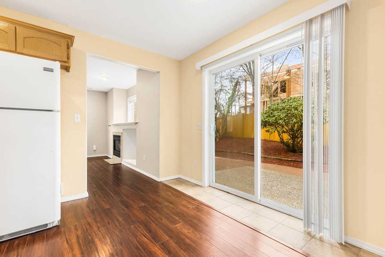 3225 156th St Sw #7 - Photo 4 of 27