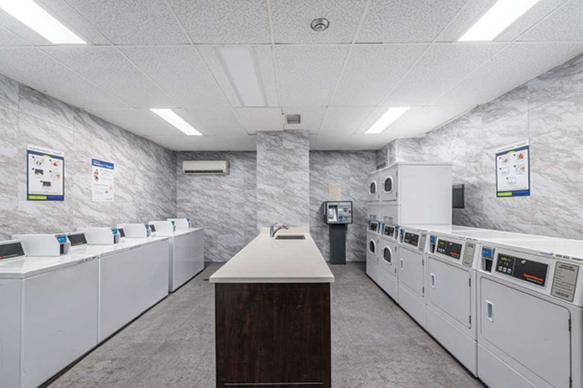 White Oaks Apartments - Photo 7 of 48