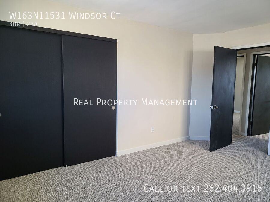 W163N11531 Windsor Ct - Photo 6 of 18