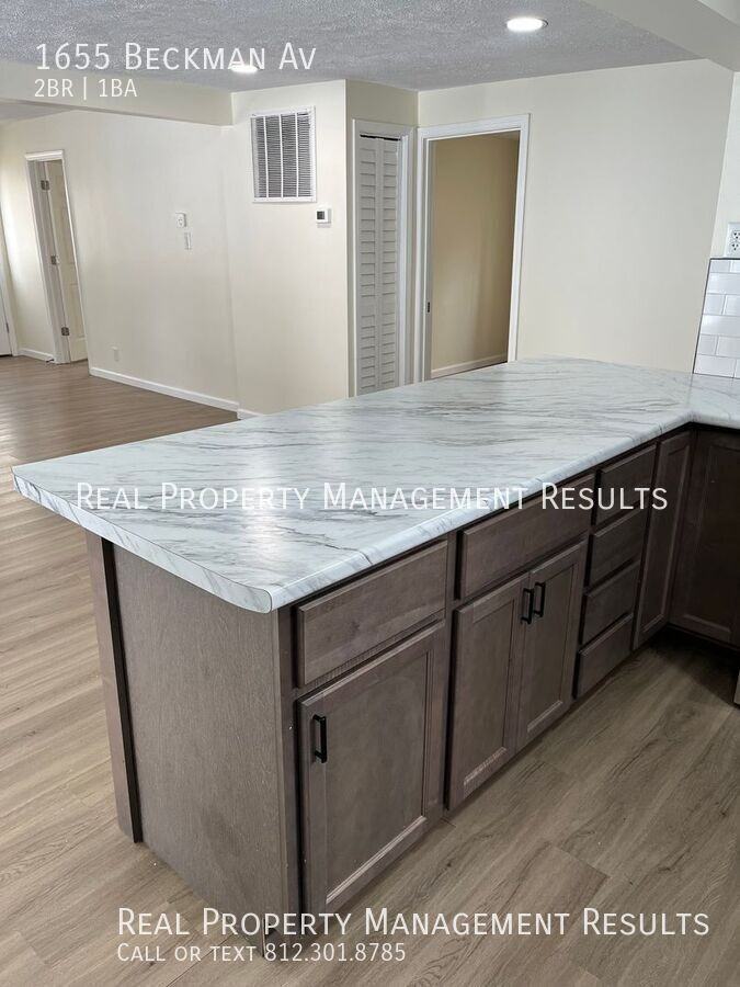 1655 Beckman Ave - Photo 4 of 14