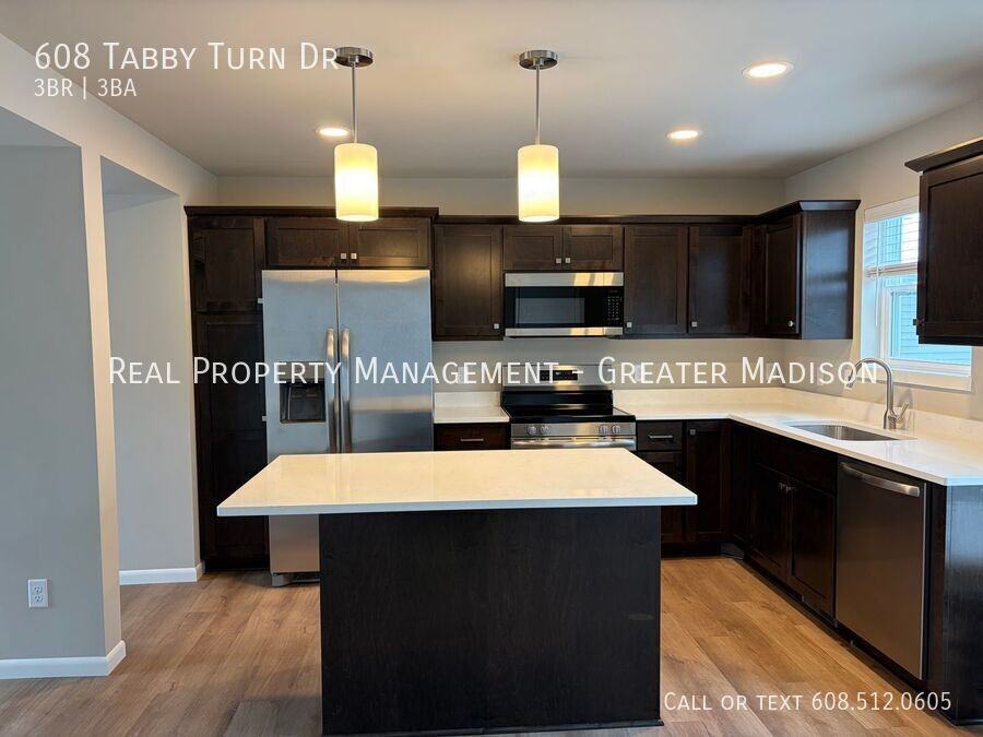 608 Tabby Turn Dr - Photo 2 of 19