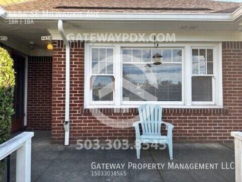 4454 Se Milwaukie Ave - Photo 2 of 28