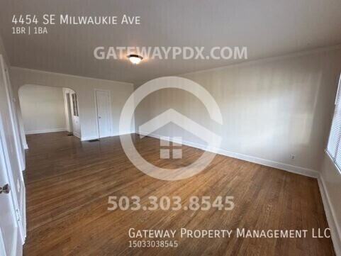 4454 Se Milwaukie Ave - Photo 4 of 28