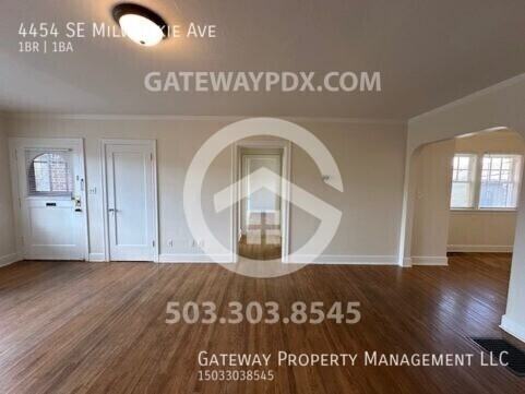 4454 Se Milwaukie Ave - Photo 6 of 28