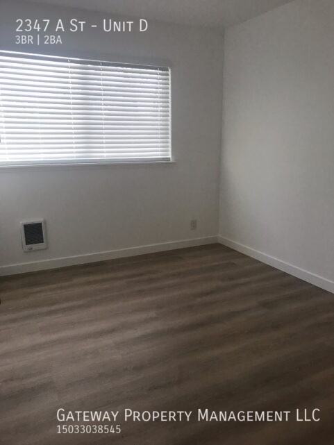 2347 A St #D - Photo 7 of 12